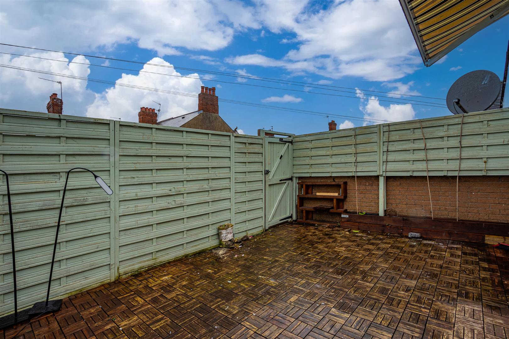 Whitchurch Road, Heath — photograph 9